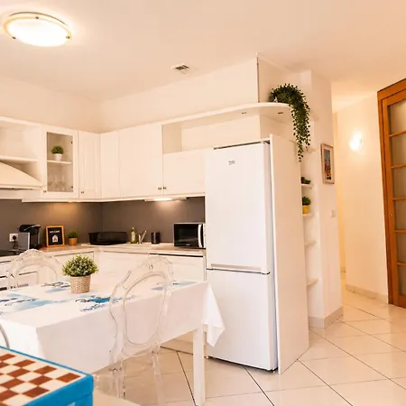 Apartment Beachfront In *